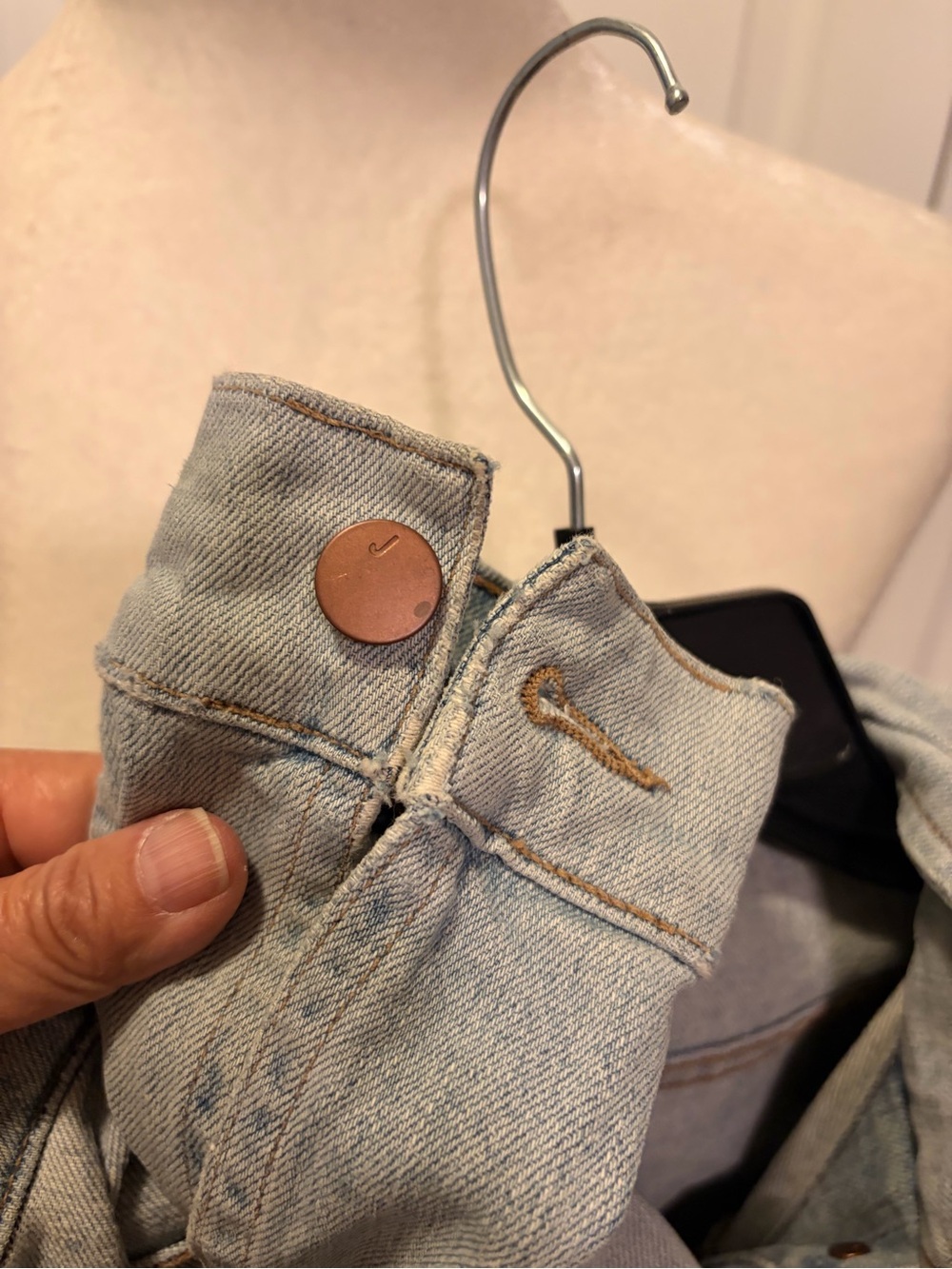 J Brand Classic Light Wash Denim Jacket - Small - Picture 8 of 13